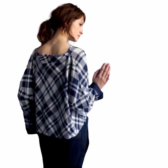 51inc Tops - 51INC ULTRA PLAID CROP TOP